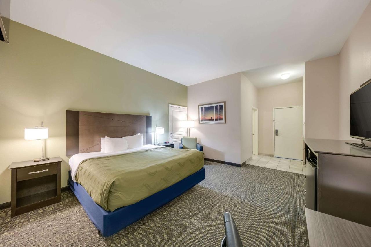 Quality Inn & Suites Ardmore Ngoại thất bức ảnh