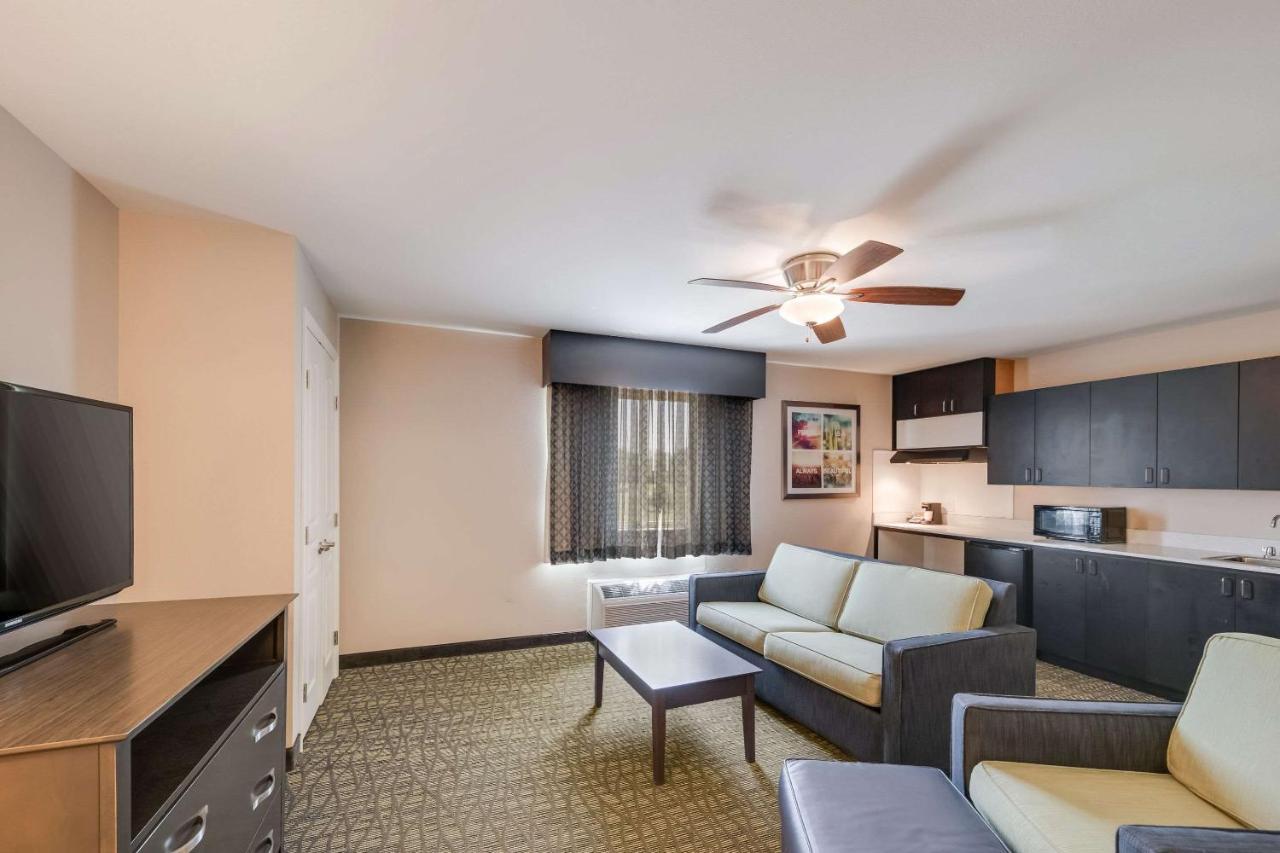 Quality Inn & Suites Ardmore Ngoại thất bức ảnh