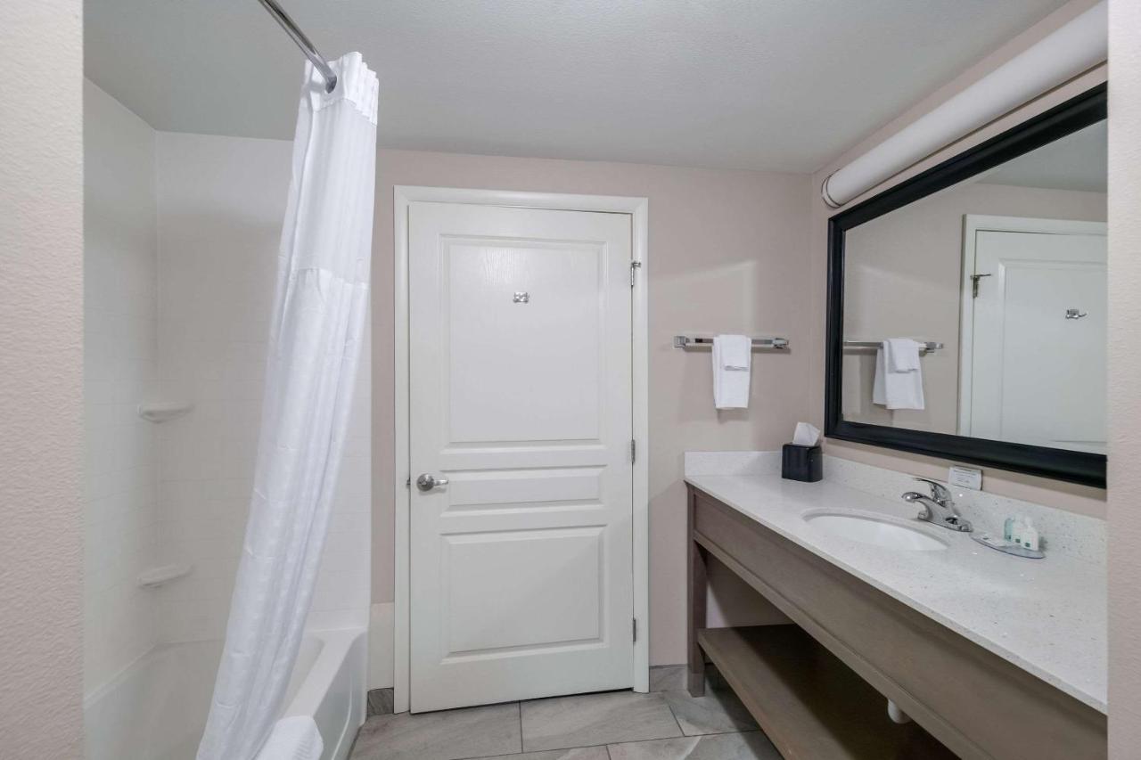 Quality Inn & Suites Ardmore Ngoại thất bức ảnh